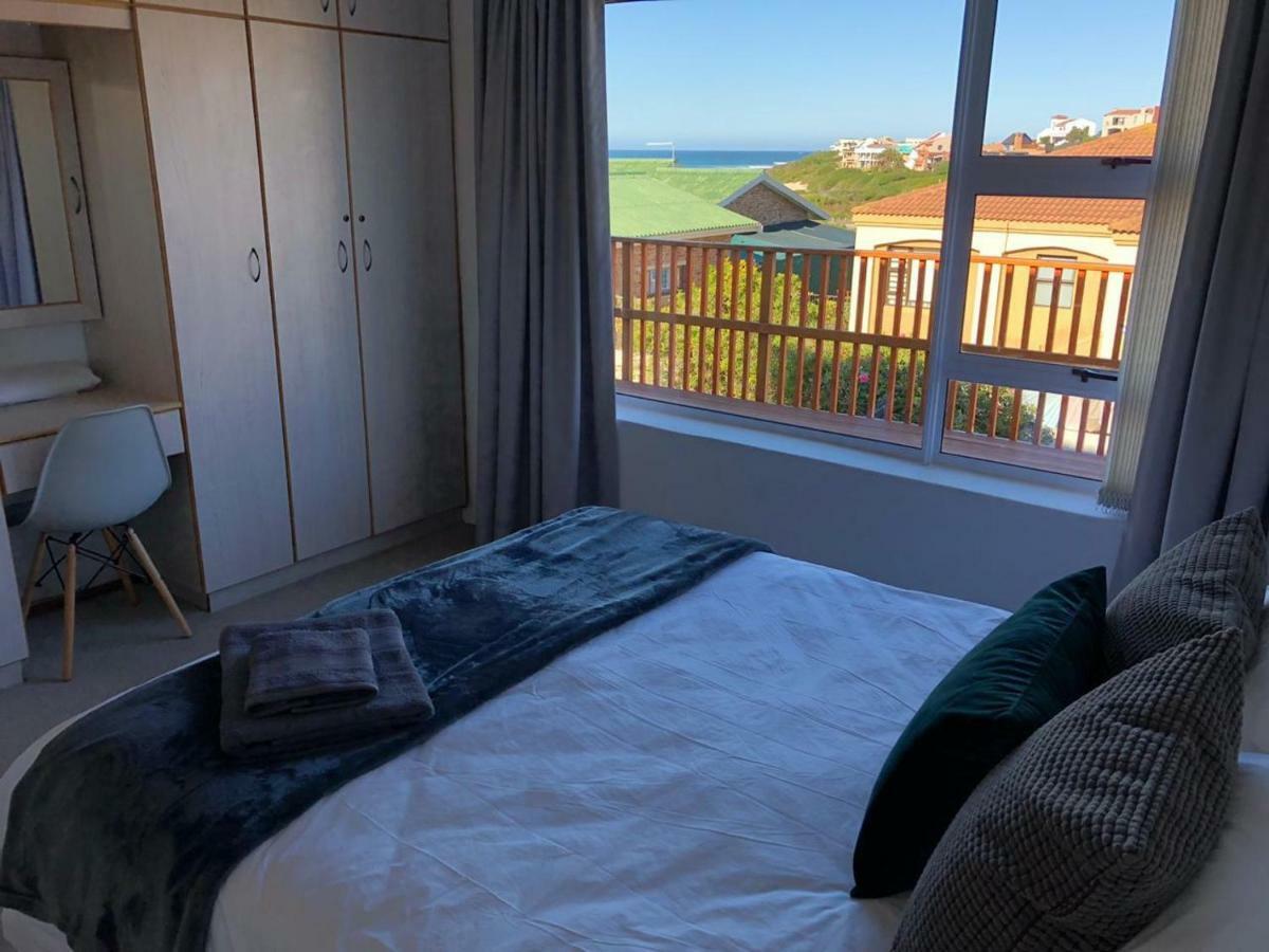 'On Point' Beach House - Jeffreys Bay Exterior photo